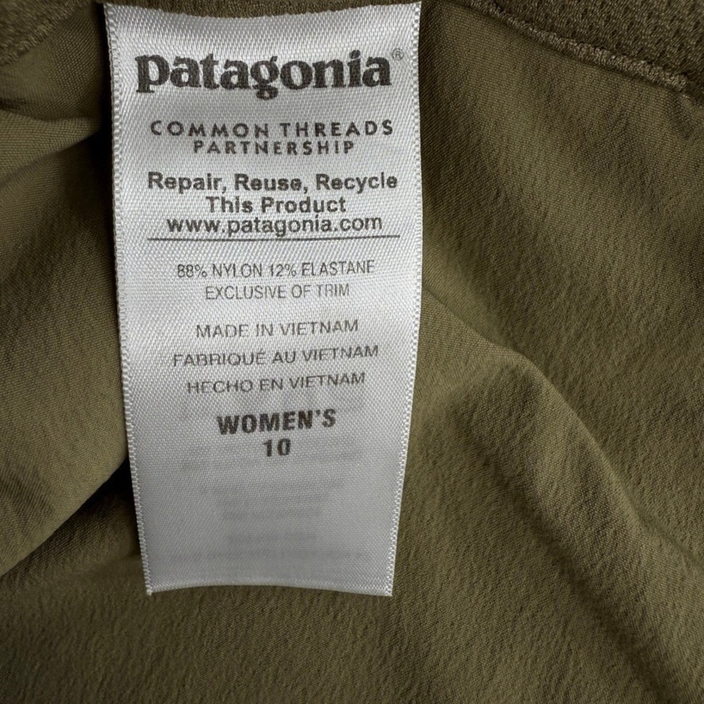 Patagonia Pants Womens Size 10 Beige Tribune Cargo Nylon Gorpcore - Picture 11 of 14